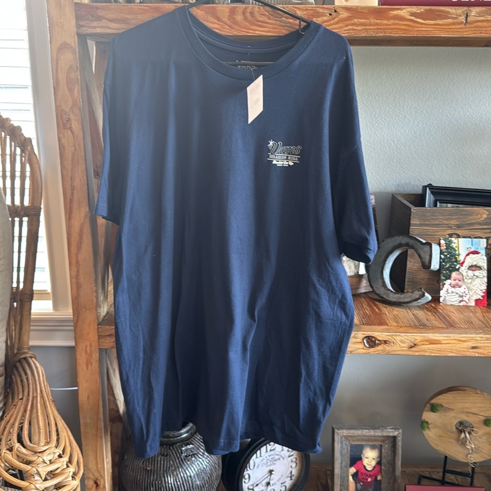 Van’s T-shirt new never worn size XL